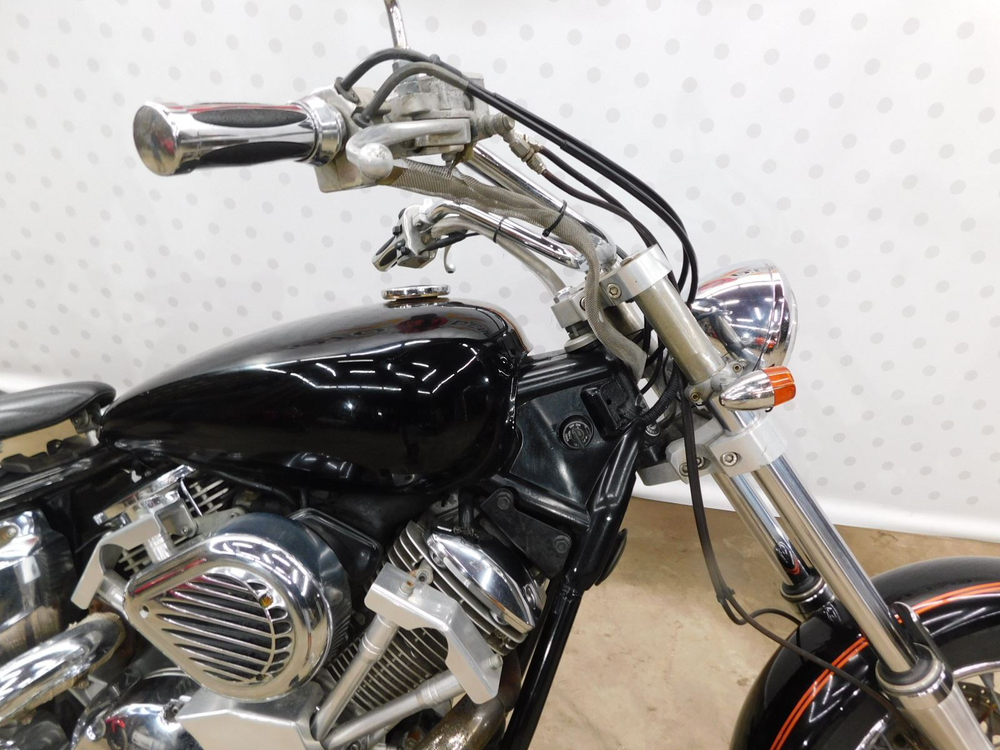 Yamaha Dragstar XVS1100 038276