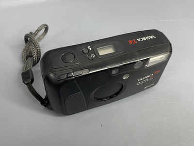 Yashica T4