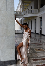 Платье Goddess