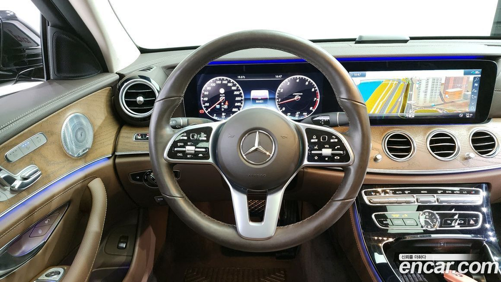 Mercedes-Benz E-Class W213 E300 4MATIC Exclusive (03.2020)