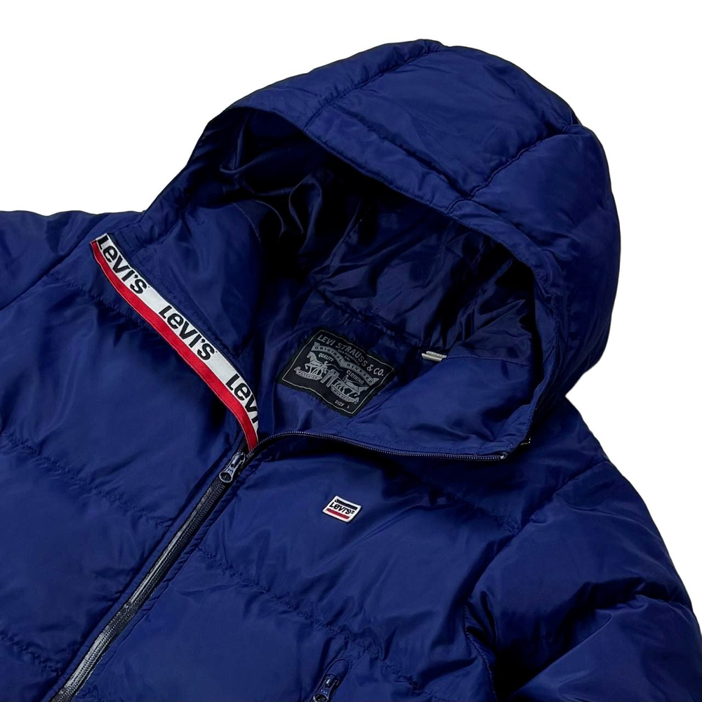 Пуховик Levi’s