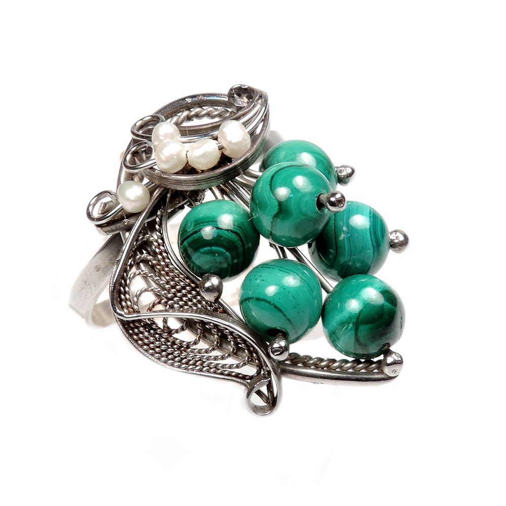 Жемчуг совместимость. Серебряное колье с янтарем. Янтарь с жемчугом. Жемчуг совместимость. Аметист и жемчуг совместимость.