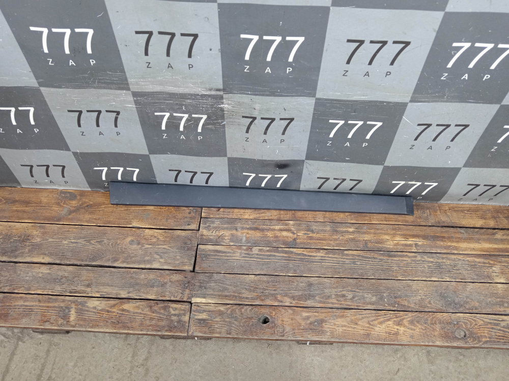 Накладка двери передней левой Haval Jolion 24-нв Б/У Оригинал 5006115XST01A