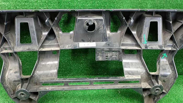 Кронштейн заднего бампера BMW X6 F16 (2014-2020)