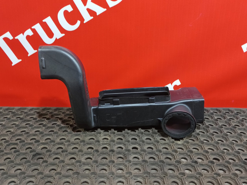 Воздуховод отопителя 2016г