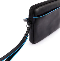 Клатч Piquadro Blue Square Revamp AC5946B2VR/MO коричневый натуральная кожа