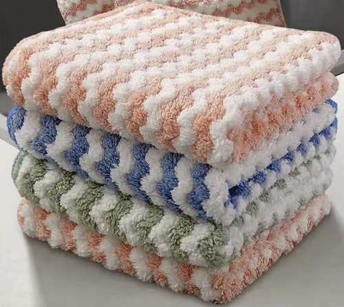 Салфетка-полотенце из микрофибры,  30*30 см. 1 шт.