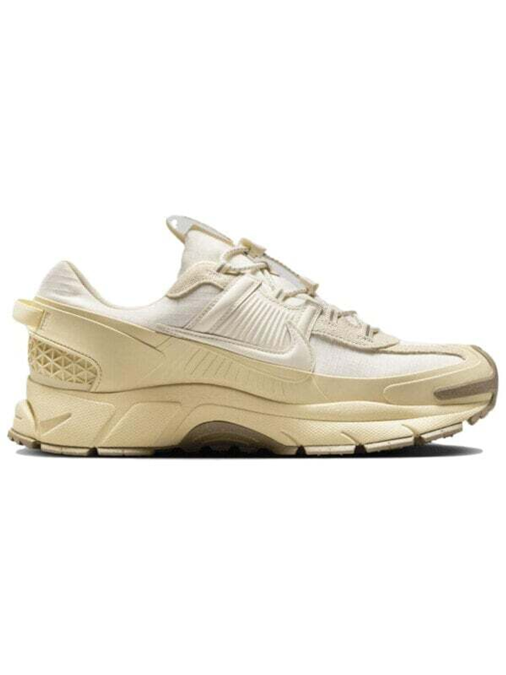 Nike ZOOM VOMERO ROAM Бежевая обувь для бега