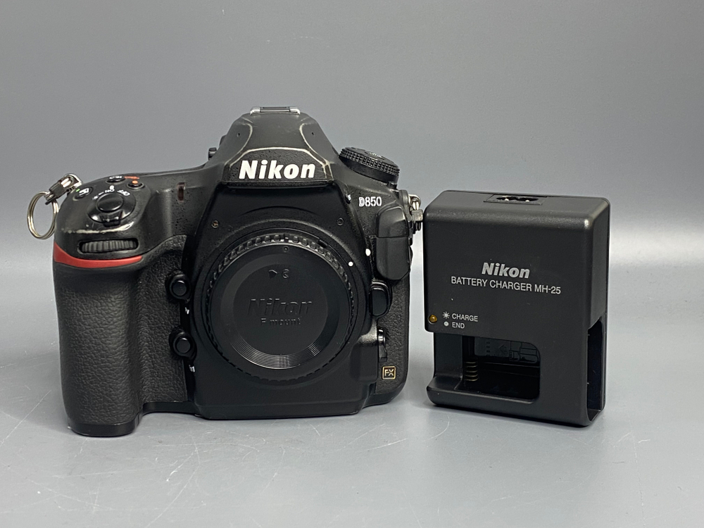 Nikon D850 120.000 кадров
