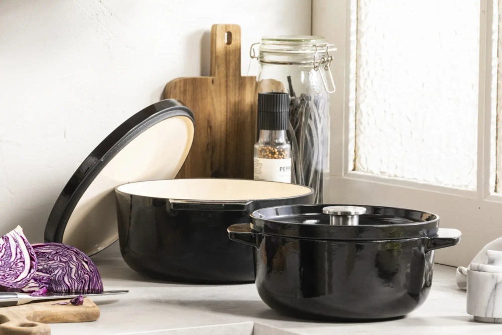 KitchenAid Чугунная кастрюля 22 см 3,3 л черная