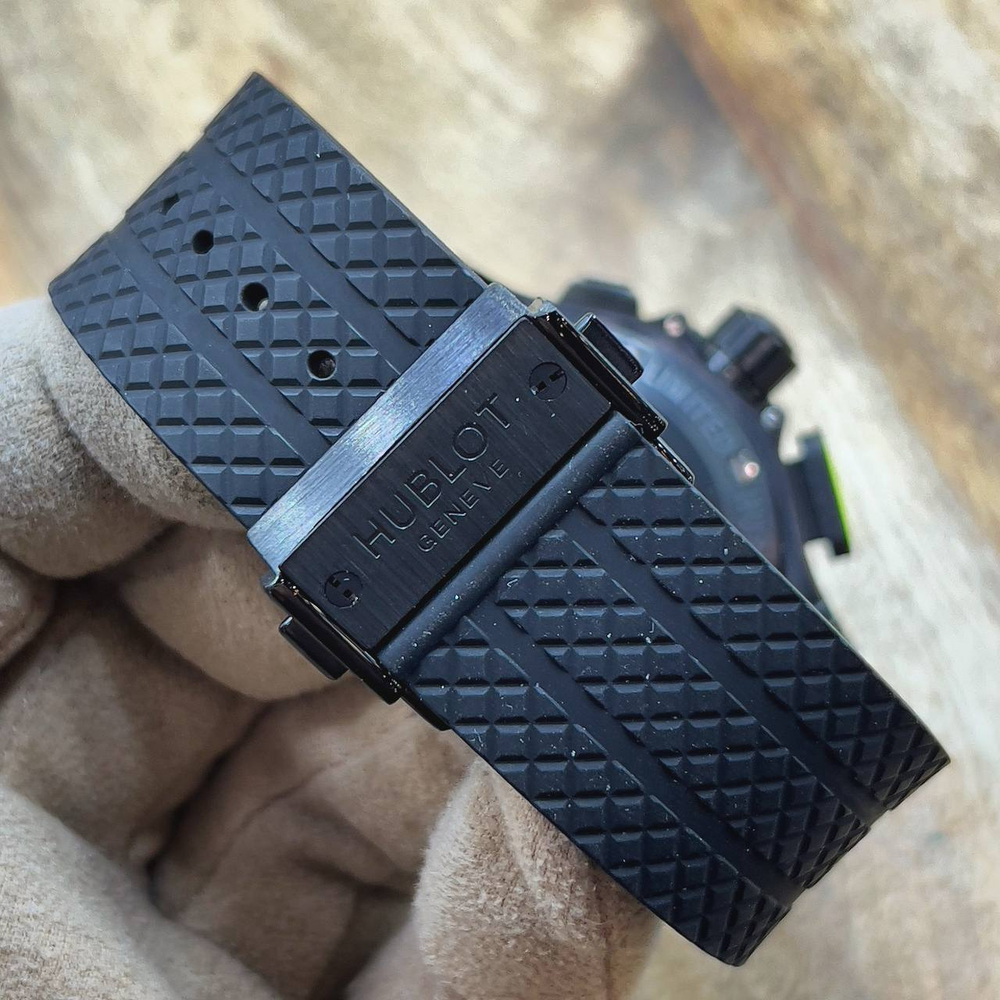 Часы Hublot