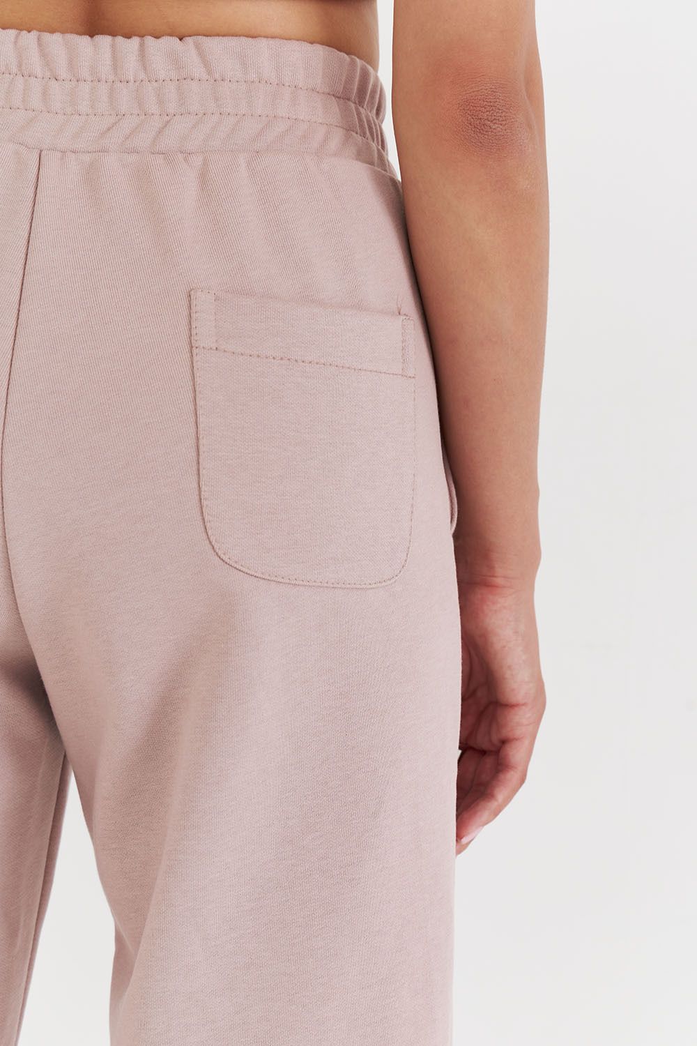 Свободные джоггеры без начеса из премиум футера цвета какао