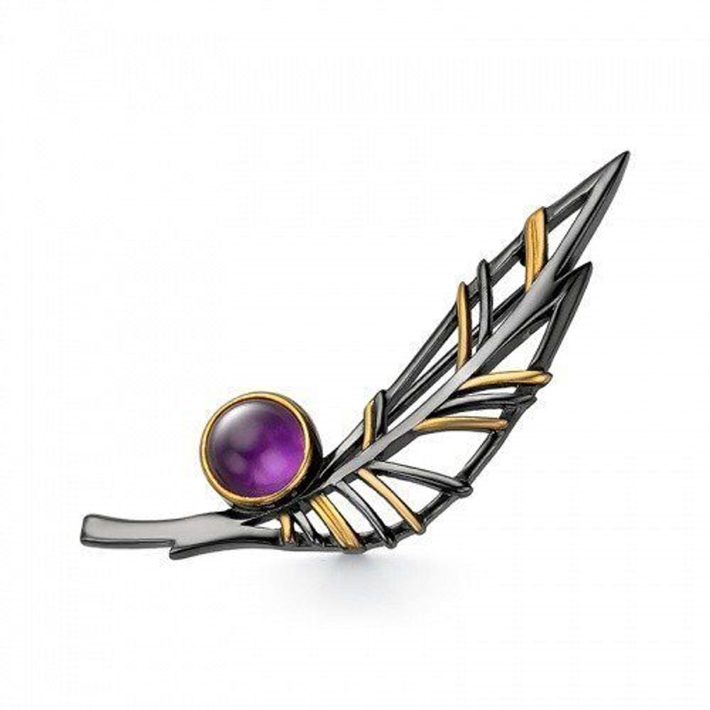 Брошь перо с аметистом. Серебро 925.