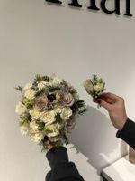 Свадебный букет из ранункулюсов, анемонов, брунии и одноголовых роз