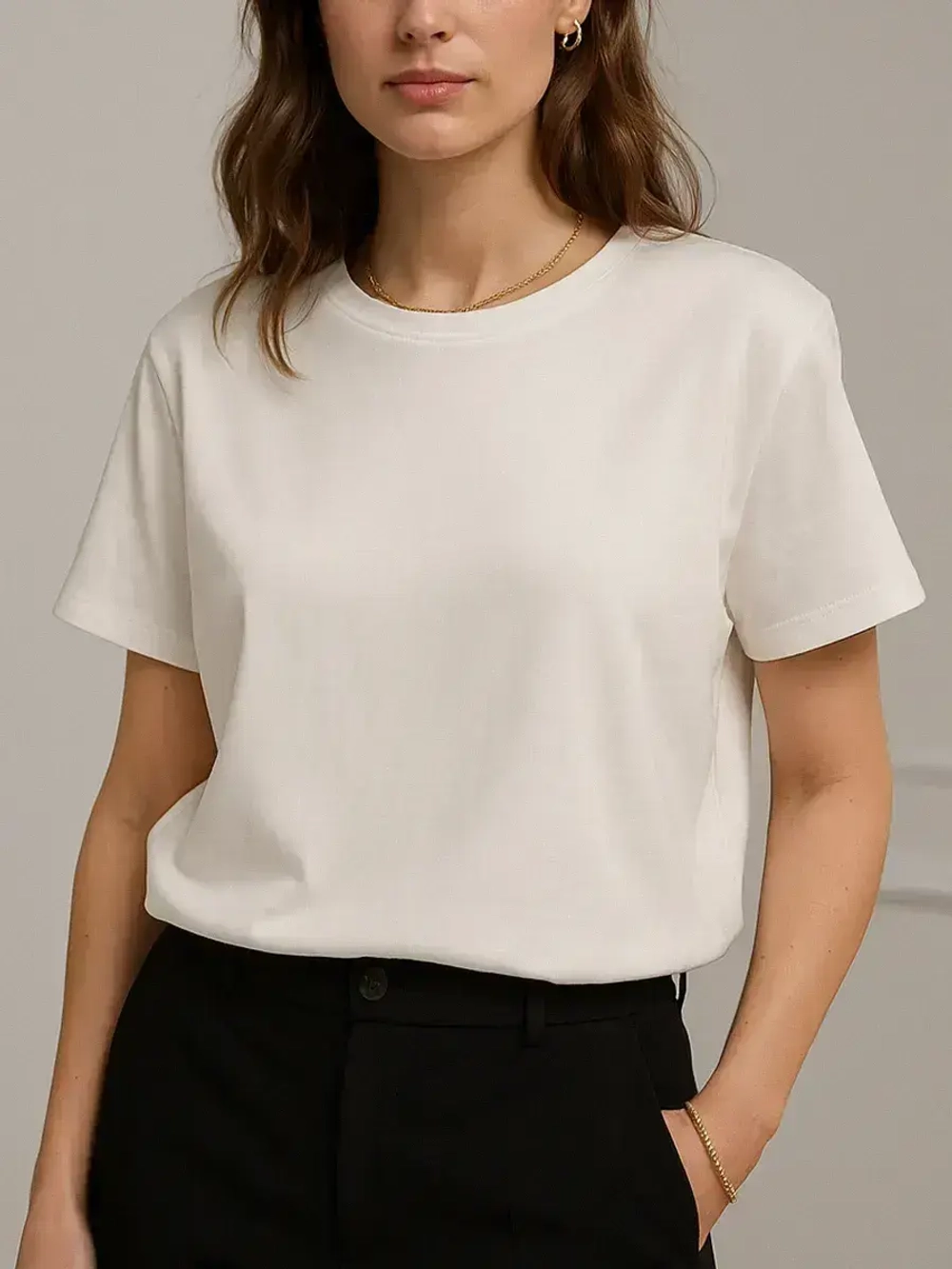 Футболка женская летняя, молочная