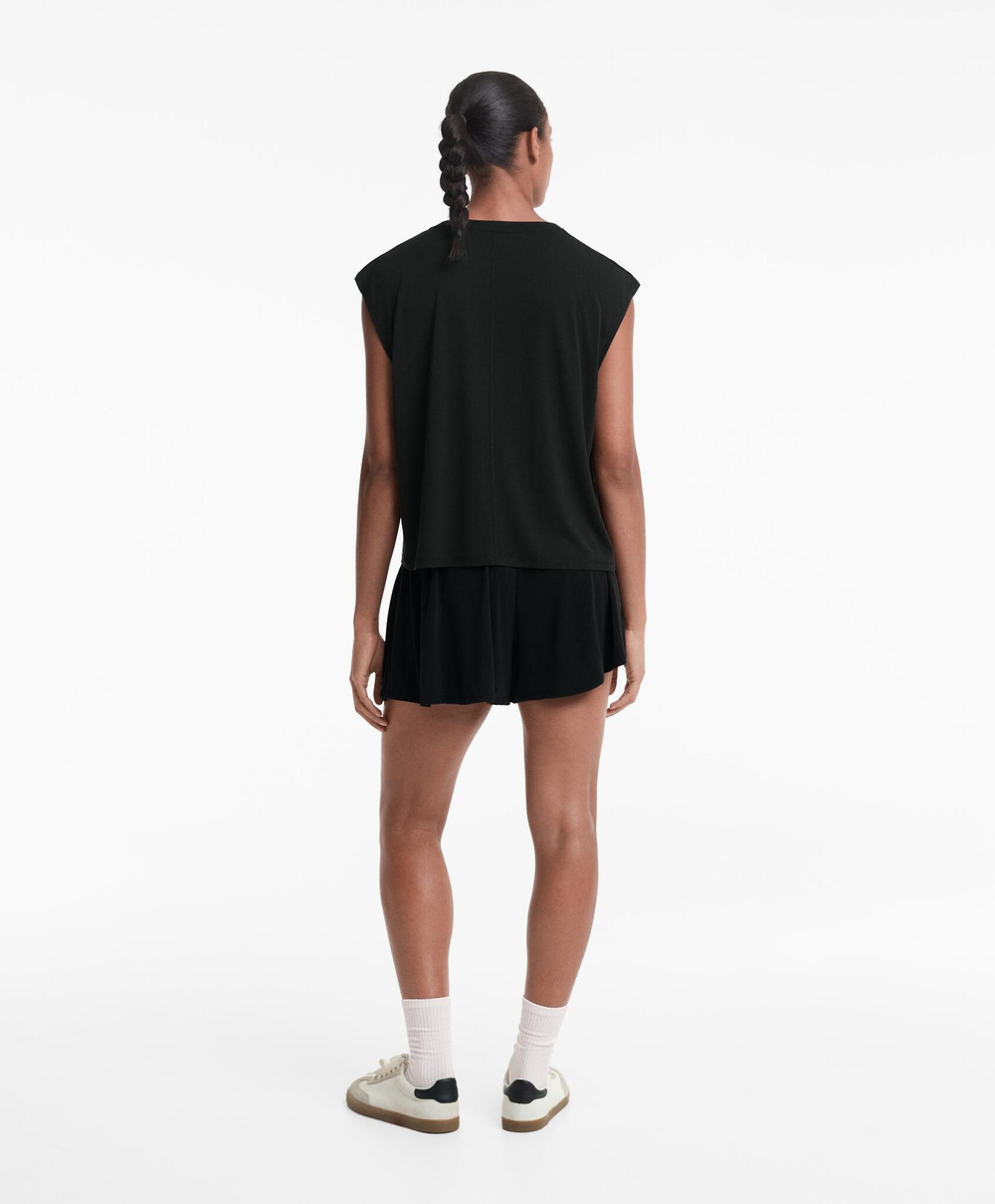 Oysho Шорты широкие с модалом, черный