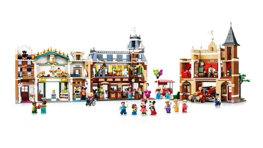 Конструктор LEGO Disney 43302 Main Street, U.S.A.