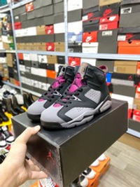 Jordan 6 Retro Bordeaux