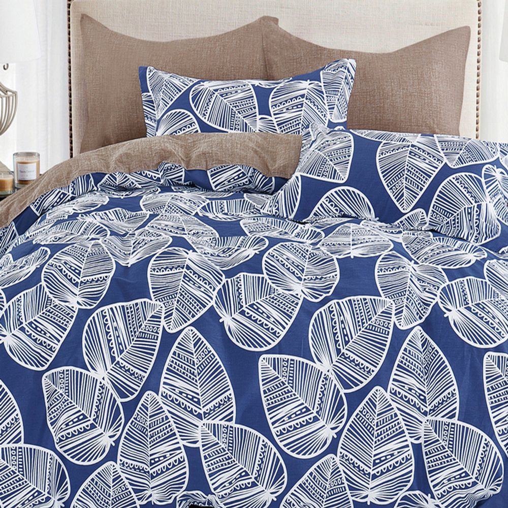 Комплект постельного белья "АВТ. 642", сатин, 100% хлопок, Россия. Пододеяльник на молнии!!! Комплект постельного белья "АВТ. 642", сатин, 100% хлопок, Россия. Пододеяльник на молнии!!!