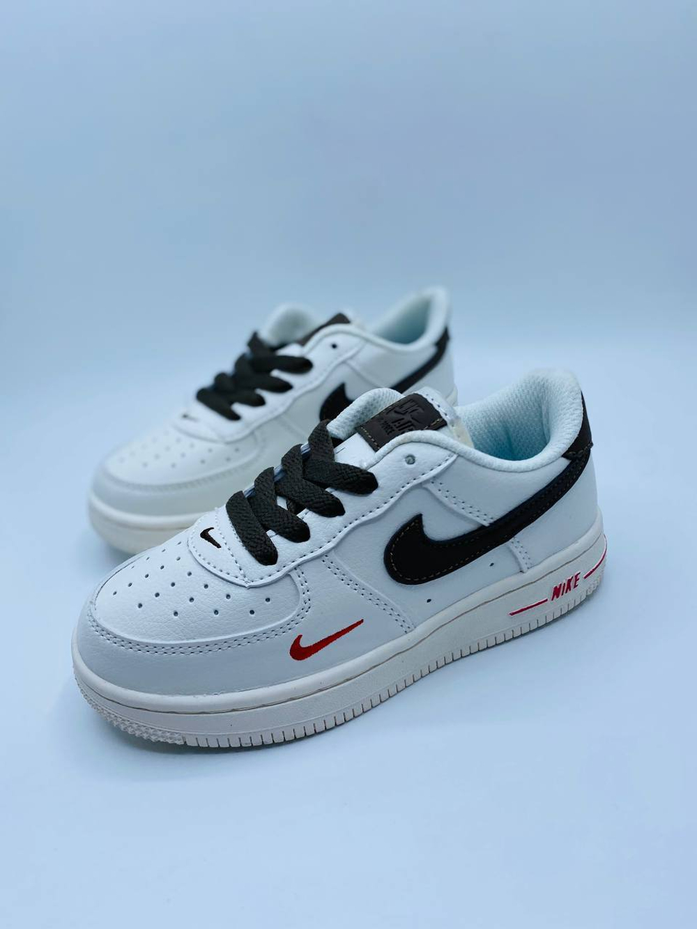 Кроссовки Nike Air Force 1