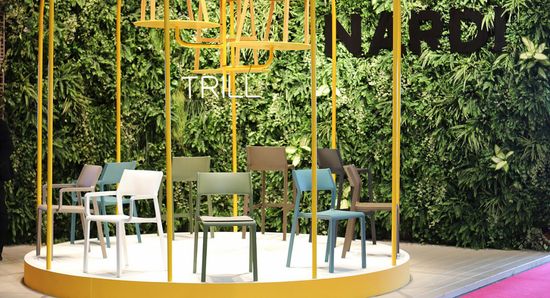 Стул пластиковый Trill Bistrot цвет горчичный