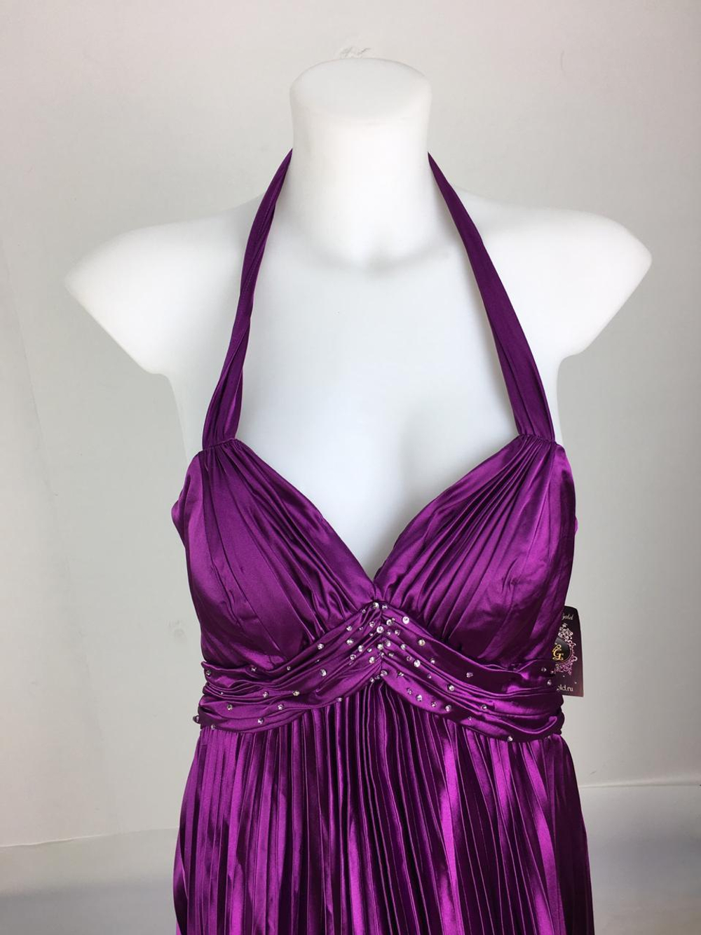 Платье сиреневое 40 размер, новое