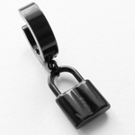 Серьга кольцо (цена за 1 шт.) с подвеской "Замок" для пирсинга уха. Медицинская сталь, титановое покрытие.