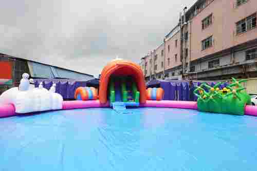 Надувной аквапарк с бассейном для детей «Затерянный мир»,  40х22х6,8 м