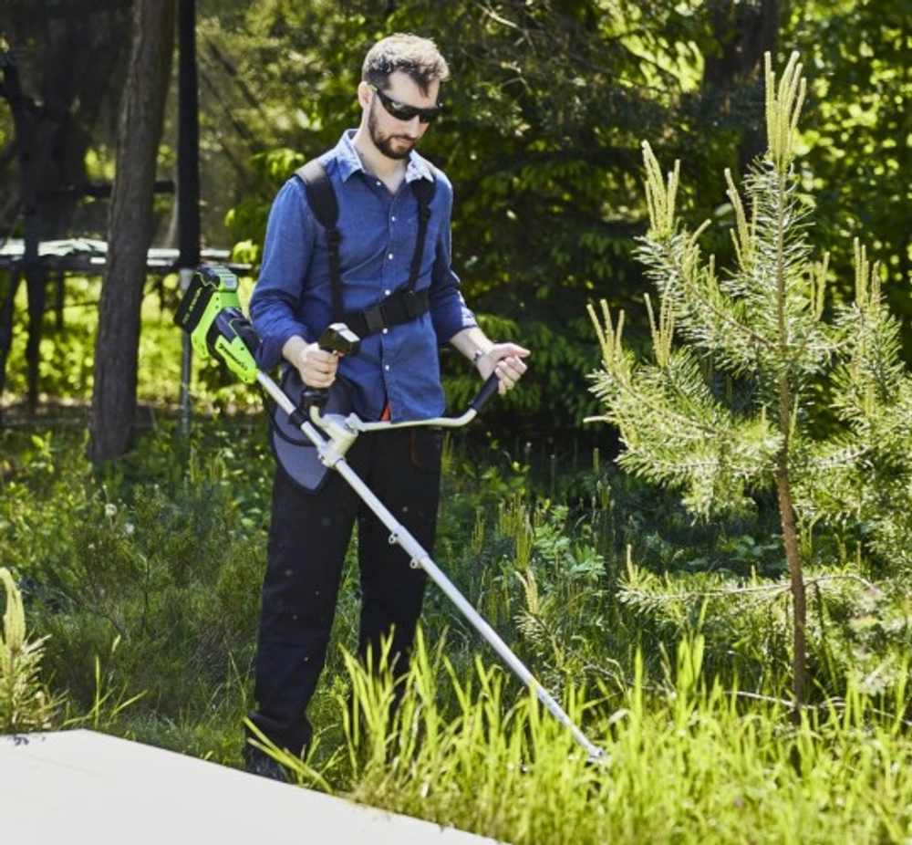 Триммер аккумуляторный GREENWORKS GD40BCB 40V, 40 см, б/щ, АКБ 8Ач и ЗУ 2105707UH