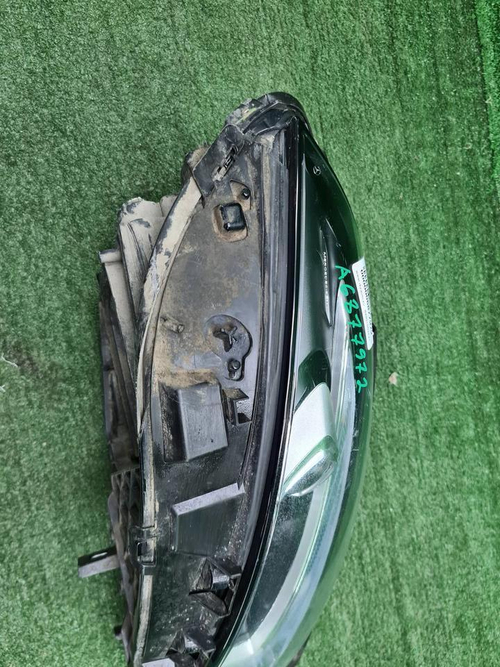 Фара правая Mercedes A W177 (2018-2022) LED