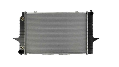 Радиатор охлаждения Volvo V70