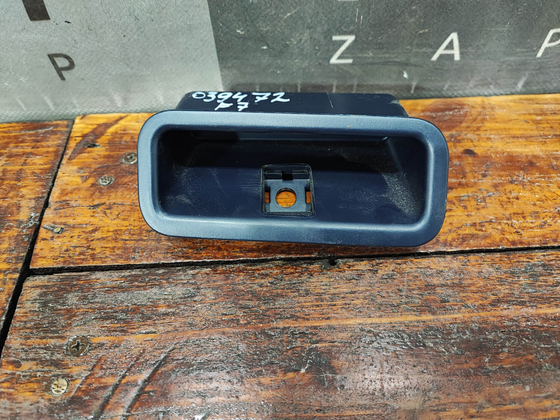 Ручка багажника внутренняя Haval F7 1 19-24 Б/У Оригинал 6302210XN20XA