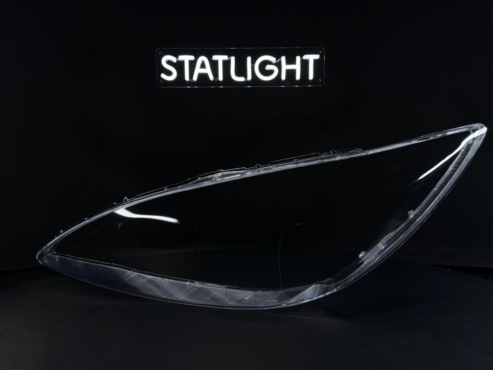 Левое стекло фары Toyota Camry XV30 2001-2004