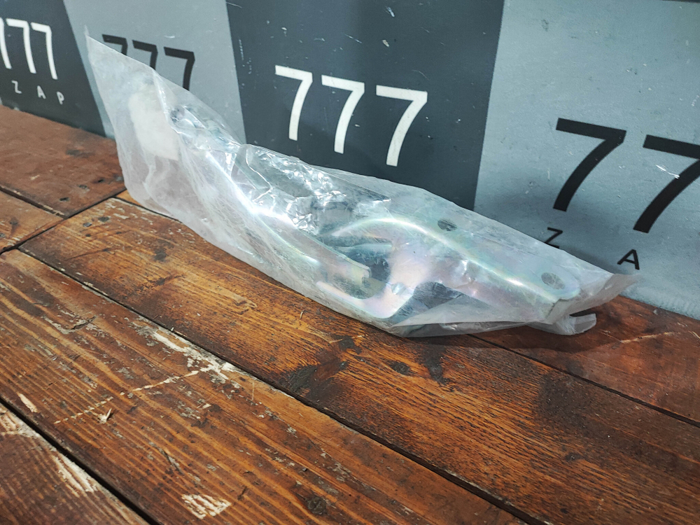 Петля капота правая Kia Sportage 3 10-16 Новая Оригинал 791203w000