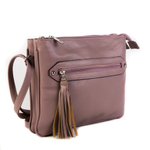 Яркая женская маленькая бледно-розовая сумочка с кисточкой из искусственной кожи 27х22х4 см COSCET М-СД-124