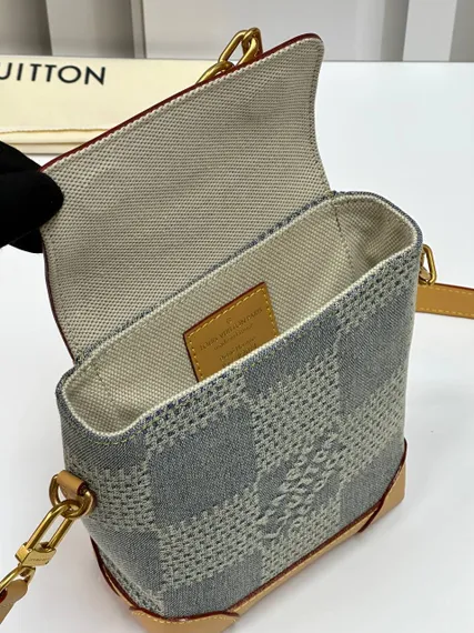 Сумка Louis Vuitton Nano Steamer синий