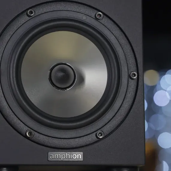 Amphion One15 Black