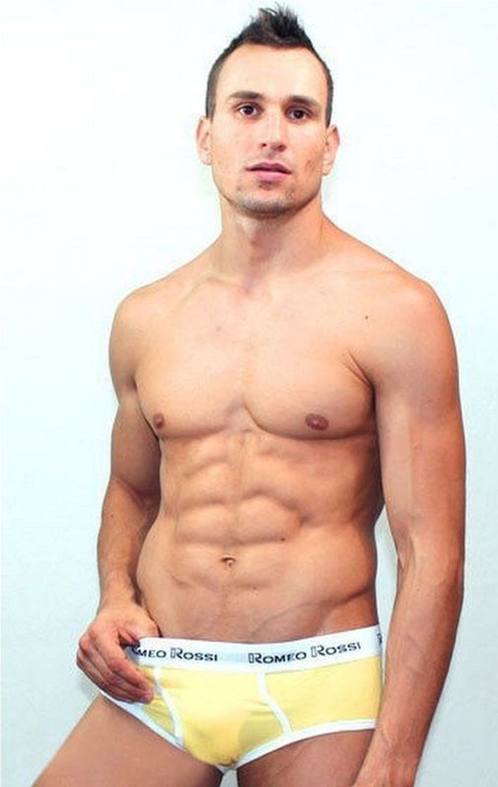 Мужские трусы-брифы с низкой посадкой и контрастной белой резинкой (Размер: XXXL) (Цвет: желтый)