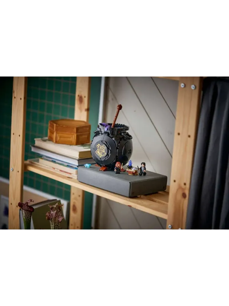 Конструктор Harry Potter 76464 Котел: Секретный класс зелий