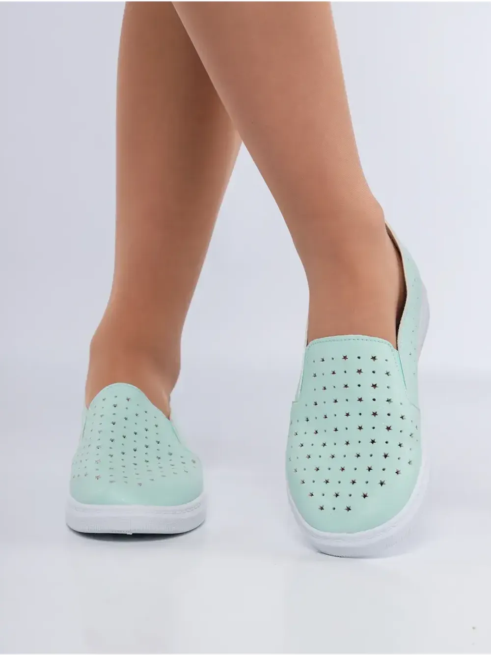 Мокасины летние с перфорацией