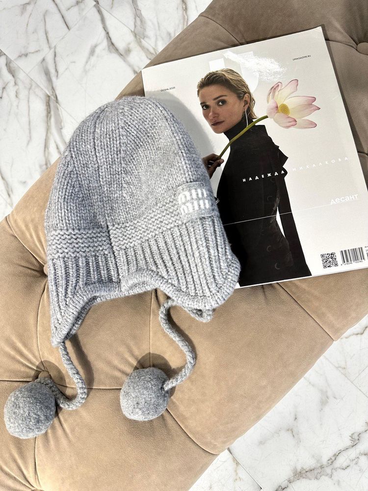 Шапка MIU MIU Шапка MIU MIU