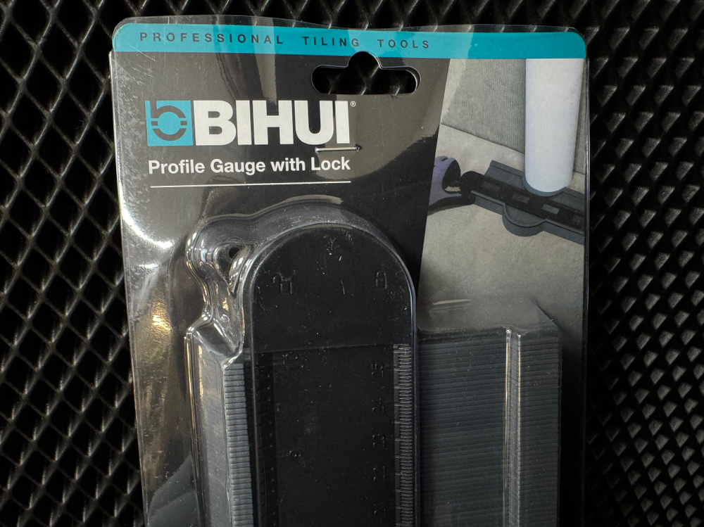 Шаблон (кондуктор) форм BIHUI с замком-фиксатором формы, 25,4см, арт.TPL250