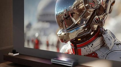 Лазерный проектор Hisense