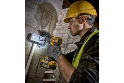 Бесщеточная ударная дрель-шуруповерт DEWALT DCD796D2, 0-550/2000 об/мин, 1.6 кг