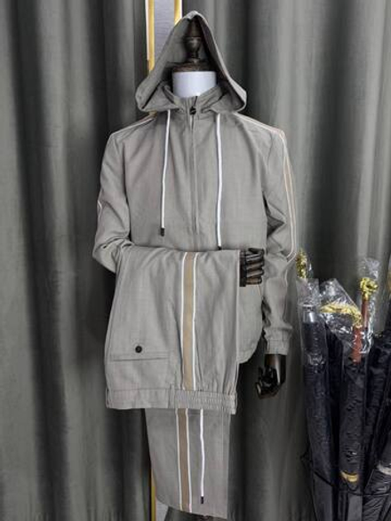 Костюм Kiton