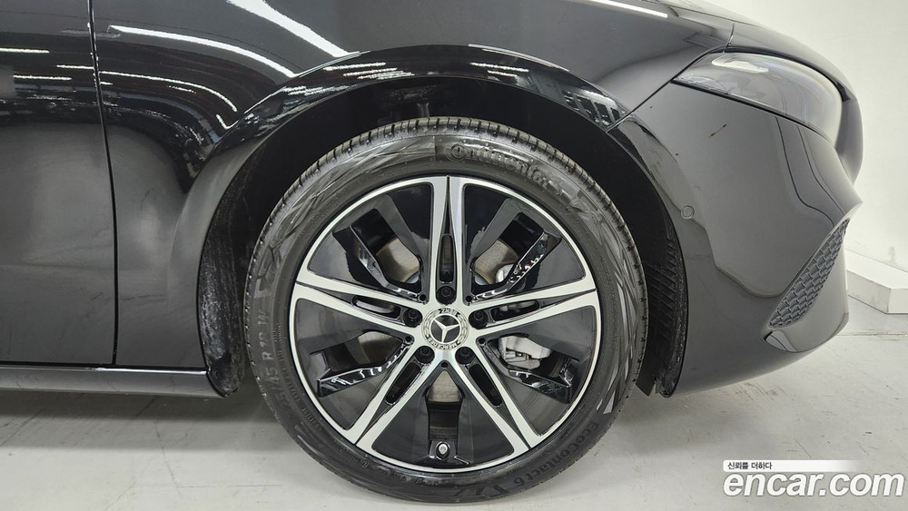 Mercedes-Benz A-Class W177 A220 Sedan (02.2024)