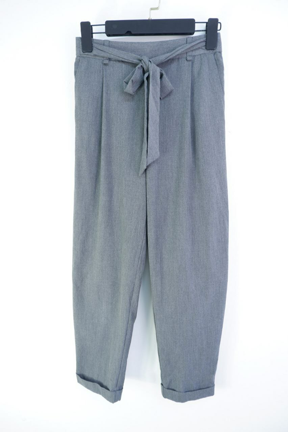 Брюки Pull&Bear с вискозой серого цвета 44 размер