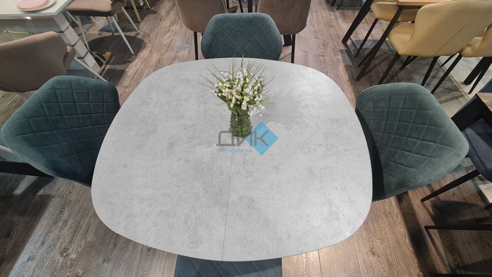 Стол DikLine В110 опоры чёрные