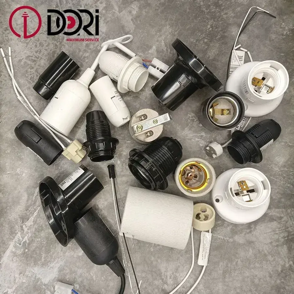 Патрон DORI керамический с держателем, для лампы E27 (3шт)