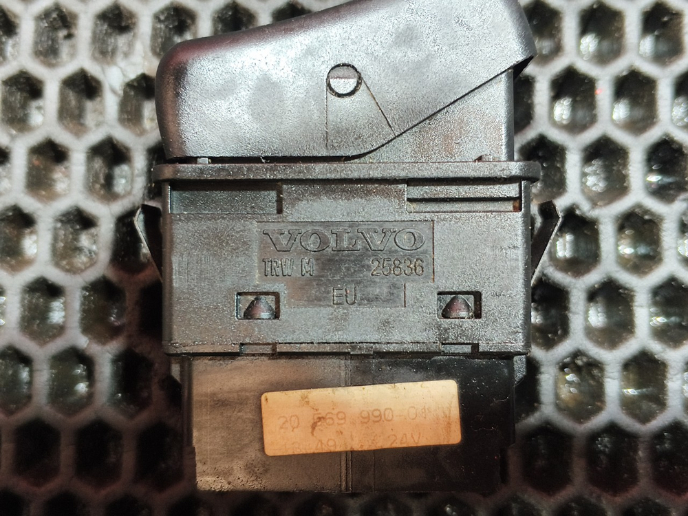 Кнопка тормоза прицепа